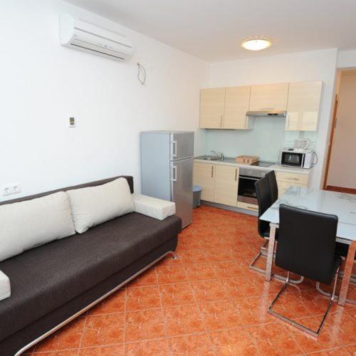 Apartmani Ivo Podstrana Exterior foto